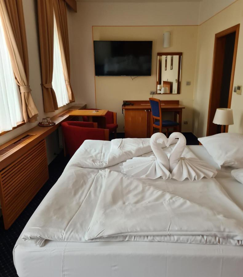 Hotel Slovan Comfort Jeseník Eksteriør bilde