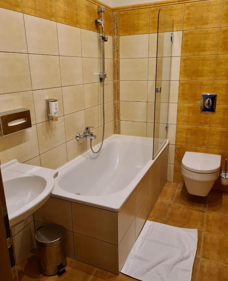 Hotel Slovan Comfort Jeseník Eksteriør bilde