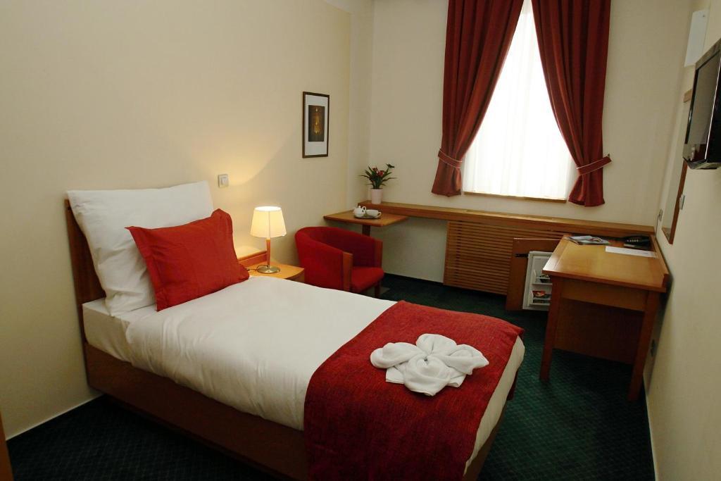 Hotel Slovan Comfort Jeseník Rom bilde