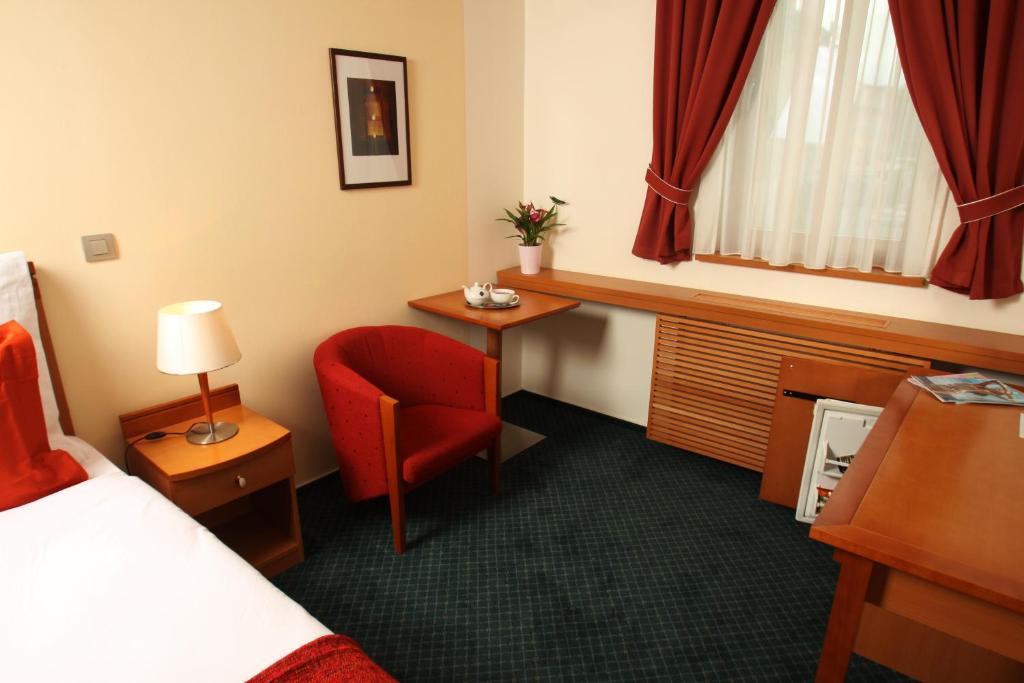 Hotel Slovan Comfort Jeseník Rom bilde